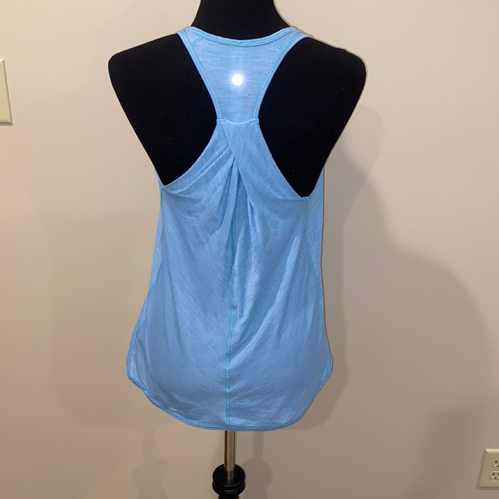 size 4 blue lulu pleated tank